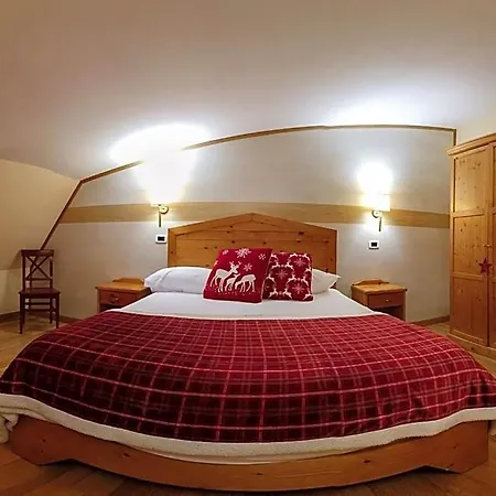 Abete Bianco Hotell